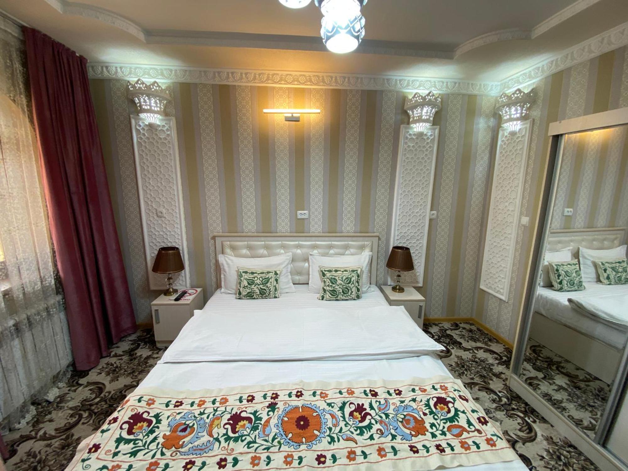 Retro Boutique Hotel Samarkand Buitenkant foto
